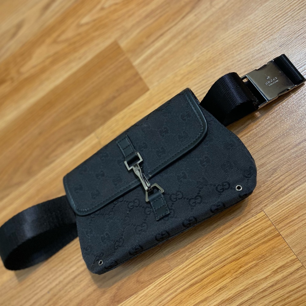 Gucci GG Canvas Waist-bag